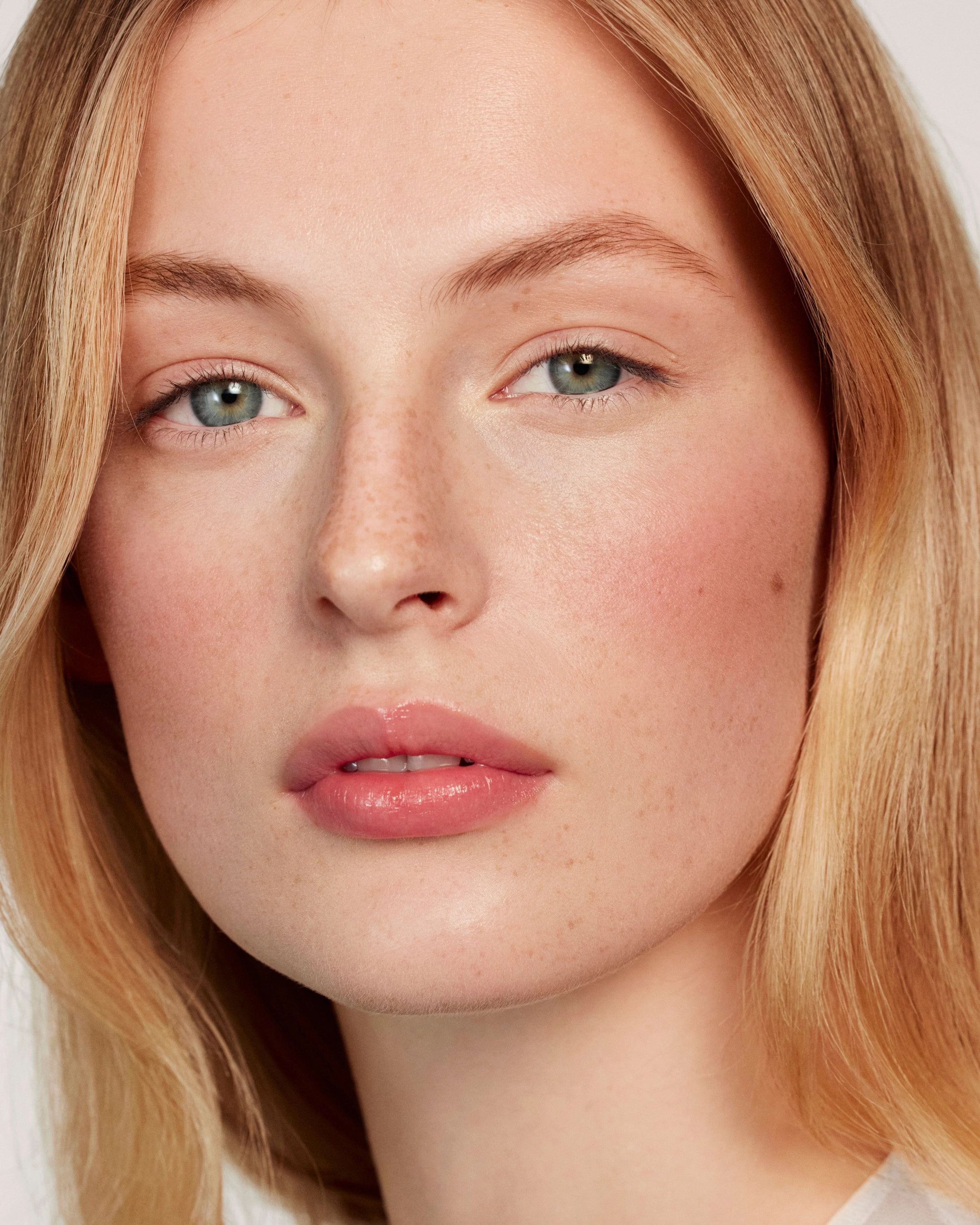 Baby Cheeks   Face Trace Sculpting Powder Duo - Petal / Biscuit