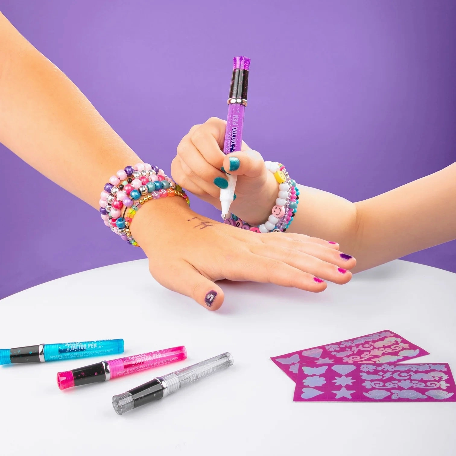 Color Me Pretty - Make Up, Hair & Body Art Kit