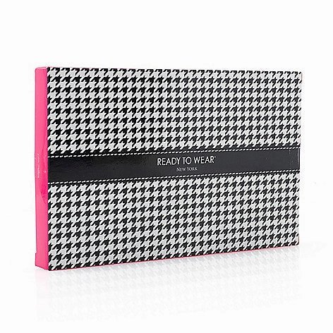 LIPWEAR 15PAN LIP COLLECTION