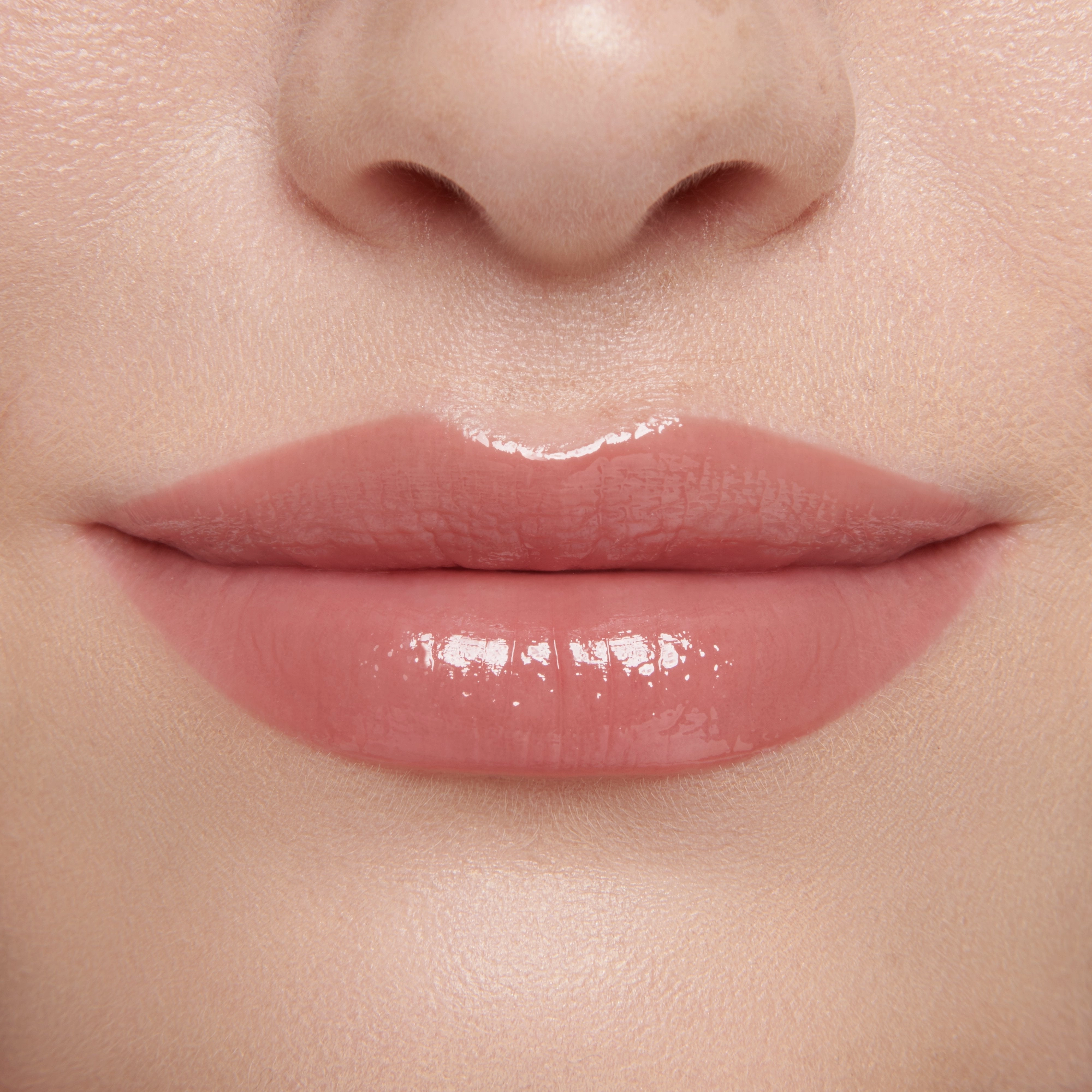 Muse (Gloss Embrace Lip Gloss)
