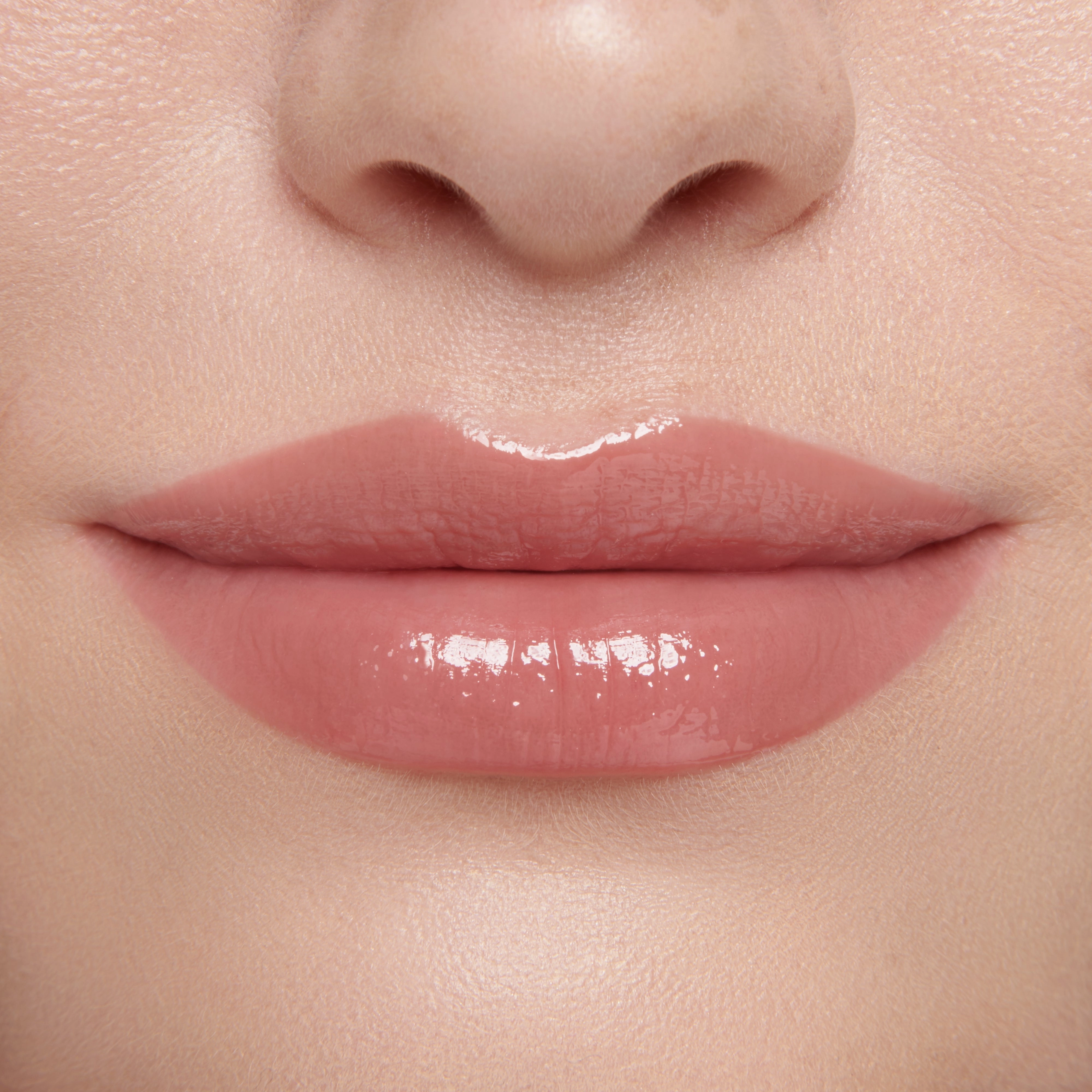 Muse (Gloss Embrace Lip Gloss)