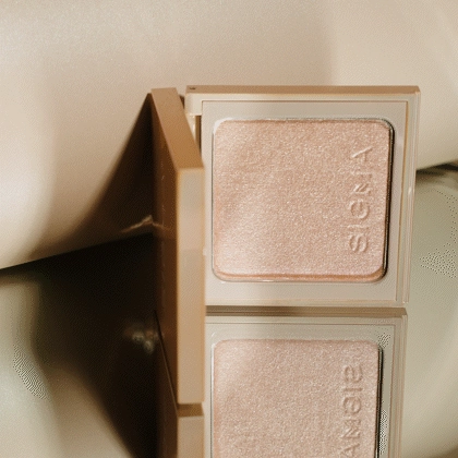 Pressed Powder Highlighter