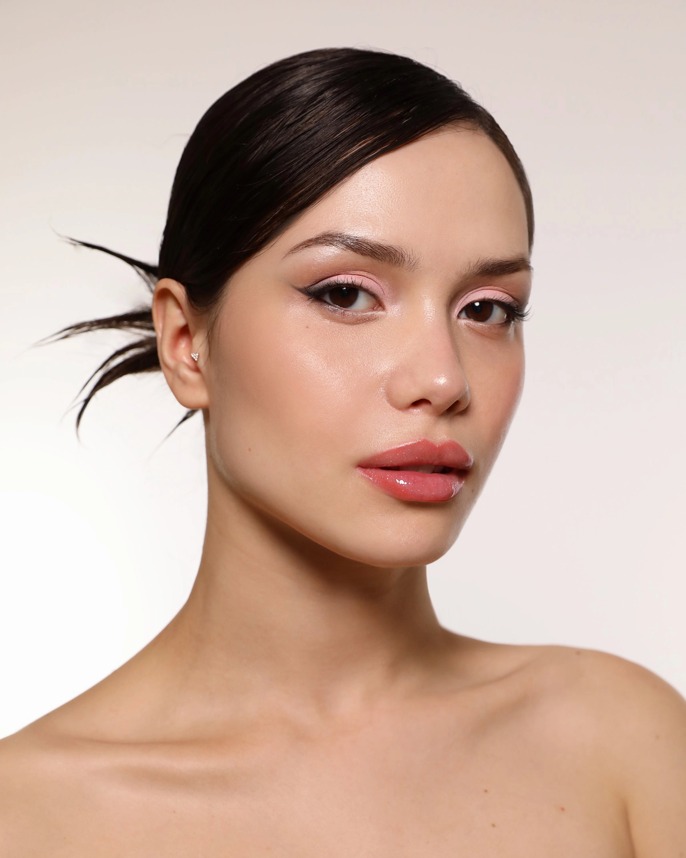 Starshine Lip Gloss (001, Karma)